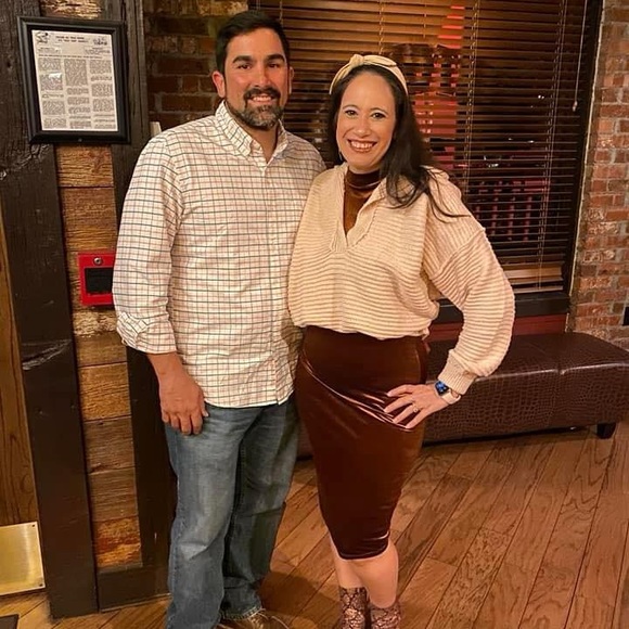 Aloha y’all! 👋🏼 ♥️ bry rhymes with 🍟 - Picture 7 of 14